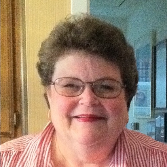 Meet your Posher, Nancy - Picture 2 of 2